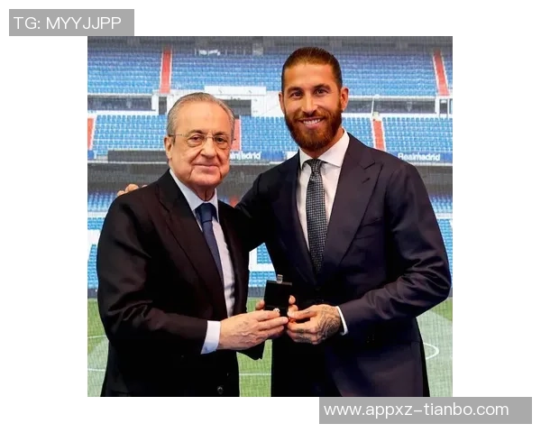 纳赛尔强调团队精神巴黎超级明星的成功源于全体成员的共同努力